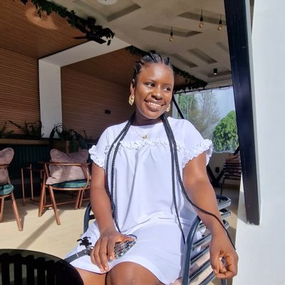 Angyu_sarah's profile picture. Frontend || fellow at @nhubNG || Altscholar || IT support Specialist ||| LinkedIn: Sarah Angyu // IG: girl_smileyyy 💞💎♥️✨🦋