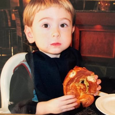 leokangbeevers's profile picture. aspiring oystercatcher 🦪🌟 | english @cambridge_uni | first prize @towerpoetry ‘22 | @poetrysociety young critic ‘23 | former editor @maysanthology