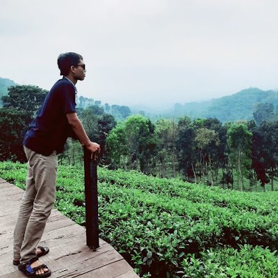 BibziM17880's profile picture. 