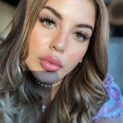 only & real account ❤️ my name Isabela Ramirez I don't have any more accounts 🏷️ colombian girl
