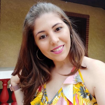 Naia_Siqueira's profile picture. Não tenha vergonha de ser quem você é, a sua beleza está na sua diferença.