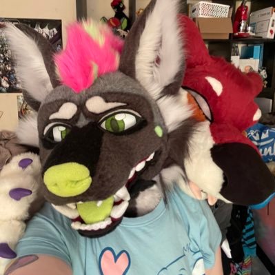 UK fur, Striped hyena, Female Likes to dance, Mom friend,Geek,Gamer, enjoyer of belly. Happily taken by @Shimimanokit. @triothecat on tiktok.Suit by Thoronwild.