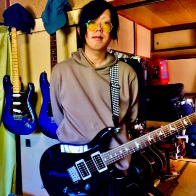 音楽で何か残せたらいいな。端くれのギタリストです。