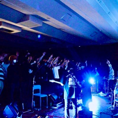 秋田大学の軽音サークル「軽音楽研究会」の公式アカウントです！ライブ情報や活動内容などを発信していきます！ 部員大募集中！！初心者でも大歓迎です！！入部希望者はDMにてご連絡下さい！！！