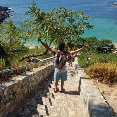 Greenmonster710's profile picture. Single de 34 años, gusto por interactuar con parejas, 🦄,hotwifes y maduras lindas! Gusto por la buena weed hagamos arder el 4:20 🍁🔥😎