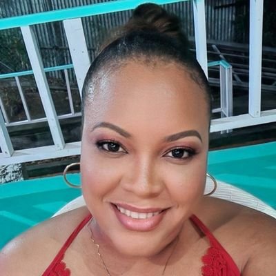 chicka1's profile picture. Marketing & PR Expert...Music lover...Experience haver