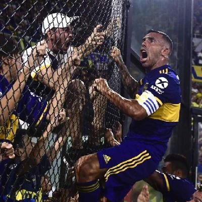 Madre , abuela, Bostera de alma y socia.Boca Juniors y nada más 💙💛💙 Tévez es mí 🔟 antiperonista,antikuka ,antifeminazi 💛🇦🇷🇦🇷🇦🇷⭐⭐⭐