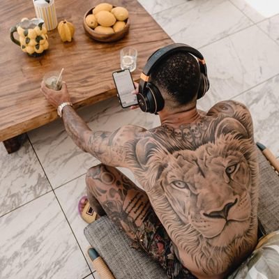 GAMER || CRYPTO ENTHUSIAST || #TonNetwork || https://t.co/3F53PXpOEY || MONEY ON MY MIND ALONE 💻🎯💵💰
