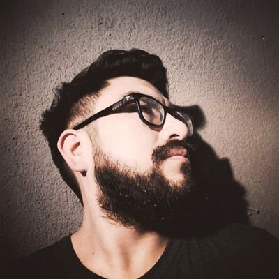 oznerolantonio's profile picture. Robando espacio y oxígeno desde los 90's