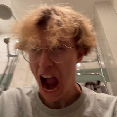 21 y/o danish 850lp peak Midlaner @gardengaminggg sub | Coaching: https://t.co/bechTOIBCi | @maybelumi ❤️