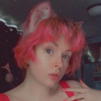 RahneFace's profile picture. MDNI | 33 | polyam | she/they gremlin