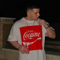 aliz (@arwrest) 's Twitter Profile
