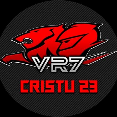 Piloto de F1 virtual corriendo para @VR7even y jugador de Clubes Pro de FIFA jugando para @EuropaEsports