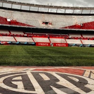 Dejamos todo solo con ver está camiseta. 🔴⚪