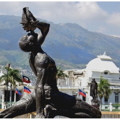 Haïti, joyau des Caraïbes, berceau de cultures vibrantes, terre de résilience et de beauté enchanteresse. Mon amour pour elle est éternel. 🇭🇹🏝️☀️⛰️ kiskeya ❤
