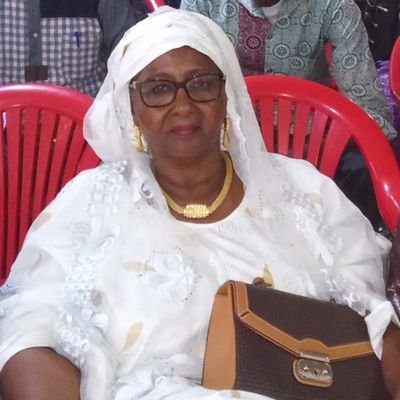 Fondatrice de Fabik Ferme Ecole, prémière école privée d'agriculture de Guinée.
Présidente du Reseau AWLN autonomisation des femmes rurales