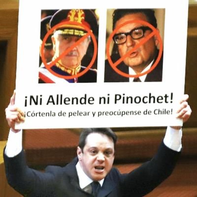 Abogado y Diputado @ChilePDGcl. Ni izquierda ni derecha, ni Allende ni Pinochet, ni marxismo ni neoliberalismo. Tengo trastorno obsesivo compulsivo.