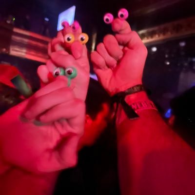 zacharyfjones's profile picture. Everything is happening for you, not to you 💙