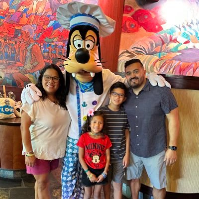 ph33lx's profile picture. Married to @jaybk6145. Father to a dragon boy, a baby princess and a Houston sports fan.