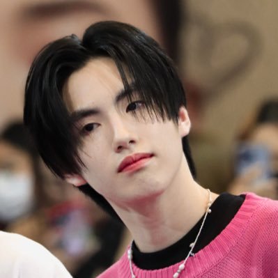 PHUTOLLY's profile picture. support : @phutatchai #phutatchai ♥︎