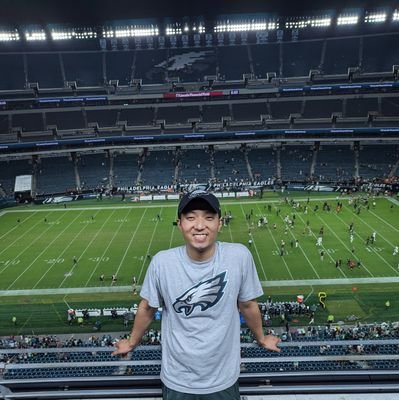 A Brother in Christ,
Korean-American Born 🇰🇷🇺🇲,
UC Riverside Alum,
Die-hard Philly Sports Fan
#FlyEaglesFly, #HereTheyCome, #RingTheBell, #AnytimeAnywhere
