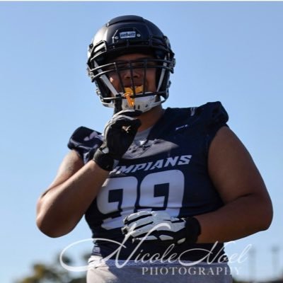 San Diego Mesa College Football DL| 6’3 280LBS| Email: ozzy7000@gmail.com