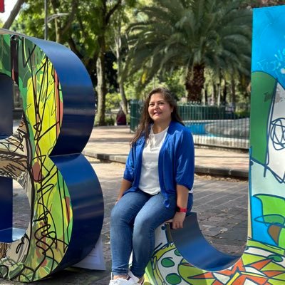 Mexicana, turista de mi pais, BJ, futura reina de Genovia, Consejera Regional de PAN en la #CDMX ! #SeñoritaPermanente #CastilloPerazaJr #NotYourTypicalPanista