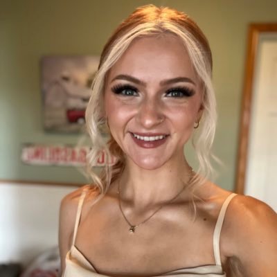 ChelsHafermann's profile picture. 