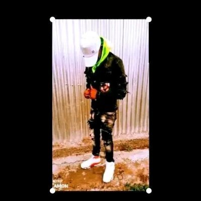 mashpaty1's profile picture. Not an artist but I draw attention