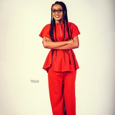 AnnaAndrew6's profile picture. Christian| Sociologist