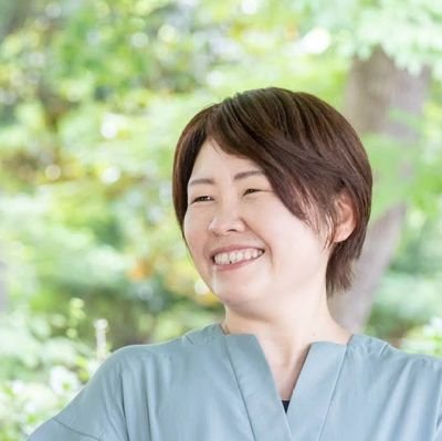 元・片付け下手。が、整理収納の学び、モノの持ち方が激変。引っ越し後7年放置の段ボールやモノを整理し、気持ちよく過ごせる家に。現在は整理収納アドバイザーとして活動中|サービスメニュー→お片付けサポート・書類整理・家事代行|南大阪 堺市~阪南市にてサービス提供中【実績】片付け・書類整理 700時間/お掃除3200時間