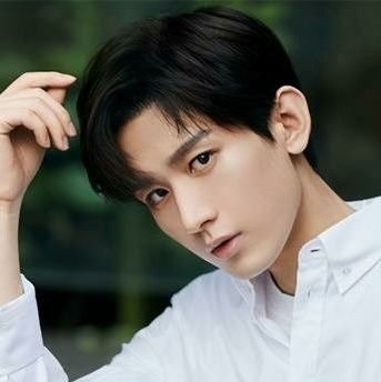 MujibulA96856's profile picture. A critical thinker