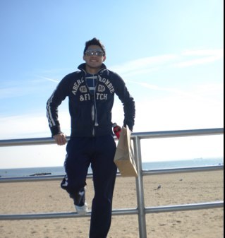 titofencer's profile picture. one guy in two places at the same time #twin