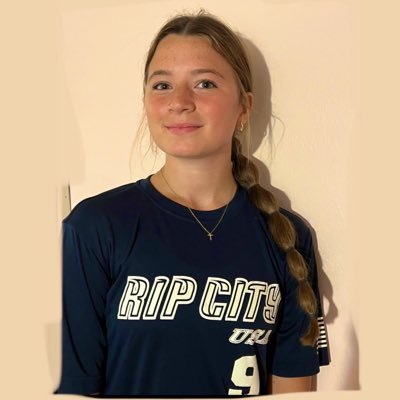 Rip City USA 16U Showcase Bruce 🥎-Winnacunnet High School Class of 2026| 2nd/SS/3rd/OF| PH |USA Softball All American | GPA 4.3 I fenwayschouller621@gmail.com