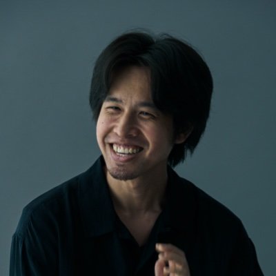 写真や映像を王道ではなく裏道から考察するアカウント| 映像ディレクター|芸人→20代後半からウェディングで映像業界に入り約10年|現在はWEBCMやMV、SNSコンテンツ映像をつくってます|法人1期目|日本B to B広告賞 映像部門 〈採用系映像〉🥇金賞🥇|上流から仕事に入っていくための情報もたまに発信します
