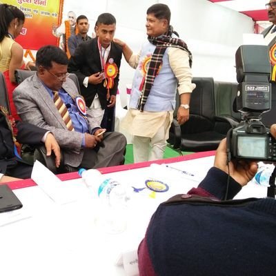 RahulKautilya's profile picture. Hard work is my goal, success is our addiction 
वाद-विवाद! लेखन और कविता पाठ
Ex NSS Group Leader LNT college mfp Bihar
debate  3rd rank in  NIC   ,JMI नई दिल्ल