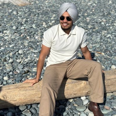 Ajayveer4727's profile picture.