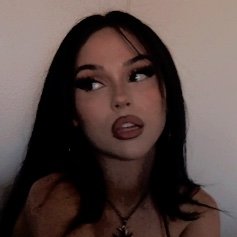 I'm 𝒏𝒐𝒕 lonely with you @maggielindemann .✩⁺˚