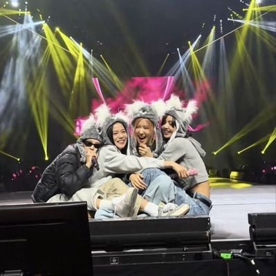 Ishita217789's profile picture. 