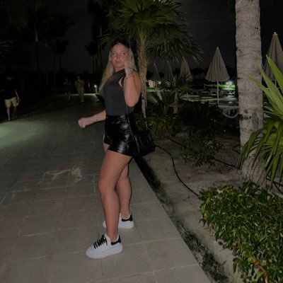 lariiimartin Profile Picture