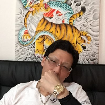 刺青、タトゥー、大型魚、爬虫類などがメインです。共通のある方は仲良くして下さい😊 後、ライオン飼われてる人も仲良くしてください😊 後、クジラ飼われてる人も仲良くして下さい😊 宜しくお願い致します💁♂️