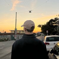 Никита (@freoxsnkrs) 's Twitter Profile
