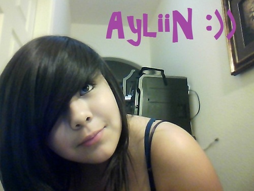 perez_aylin's profile picture. Hi!' my name is aylin(: I am belieber' , directioner(: and littlegril  im 14 years old! follow mee and I follow you back'(:        
'ILY(:'