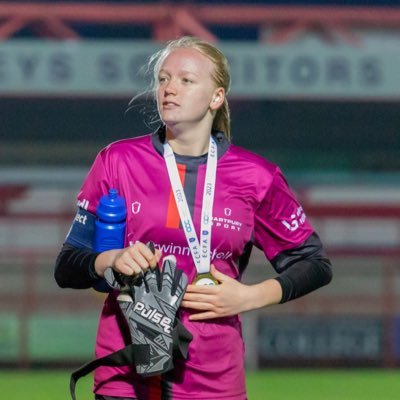 Mother of two mad footballing daughters- Jess Bewdley Town Ladies⚽️⚽️💕Daisy Sutton Coldfield Town 🧤