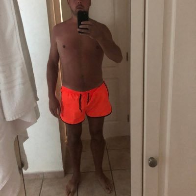 Exclusive content from just $3 per month at https://t.co/GB1XTxaikp #Risky #public #gay #dares #NSFW also happy to post you anonymously just DM me 😜