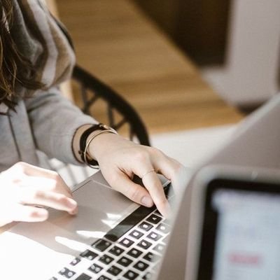 خدمات طلابية متكاملة سكليف عذرطبي تقرير بحوثات واجبات اختبارات عروضات لجميع الكليات (كلية الهندسة/العلوم الادارية/العلوم التطبيقية/ التربية/الحقوق..