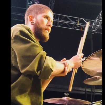 HansCamargoo's profile picture. Batería 
UdeC
Bulukaband
🥑🥁🍃