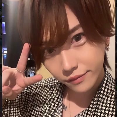 DOnepiece220's profile picture. 歌舞伎町 clubRED🟥 文字で表すの苦手だけど見守ってて。