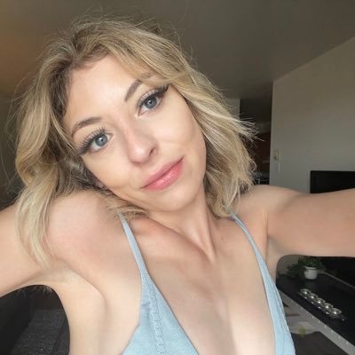 karrlih's profile picture. Just to kick it is a blessing