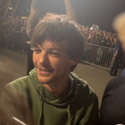 ౨ৎ ˖ ࣪⊹ jestem oliwia nie ola! ౨ৎ ˖ ࣪⊹ 𓆝 𓆟 𓆞 FAN ACCOUNT